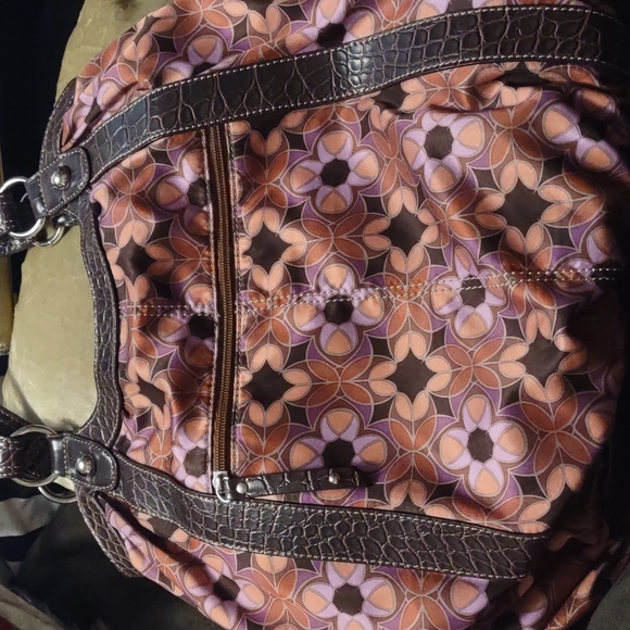 Victoria Roberts Floral Pattern bag, - Picture 5 of 12